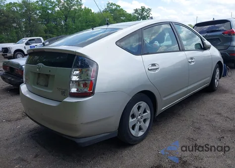 2005 Toyota Prius from USA, damaged, VIN JTDKB20U353078084